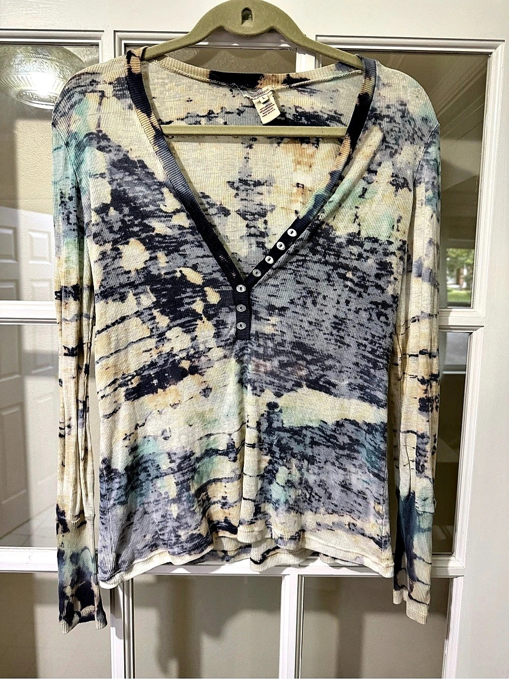 Sundance Abstract Long Sleeve Top in Blue & Cream Size Large